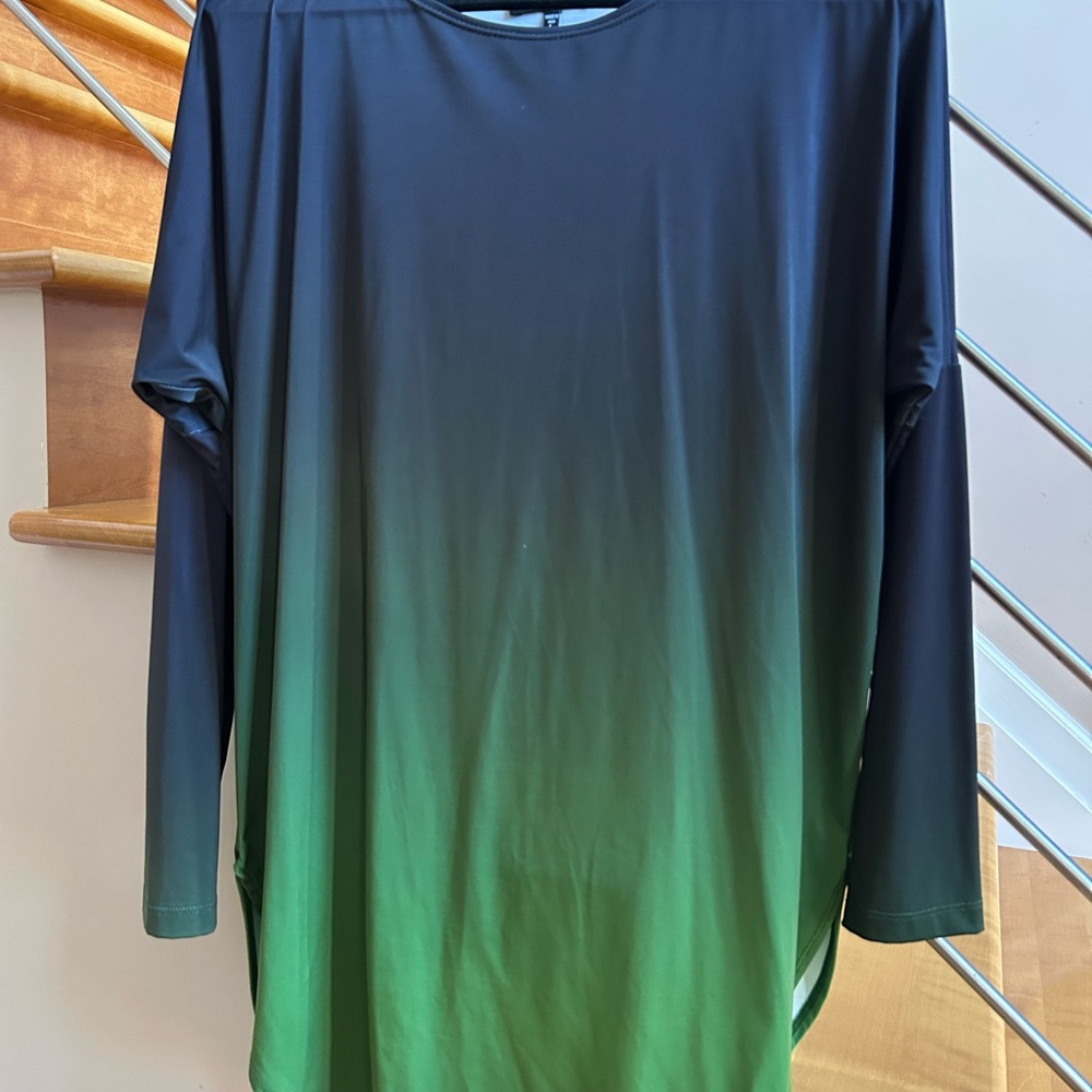 Gradient Green and Black Women's Tunic